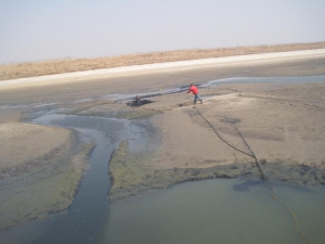 中石化勝利供水員工巡線途中智勇救人