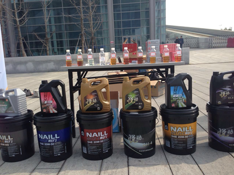 路路達潤滑油提倡綠色出行 助力汽車尾氣檢測活動